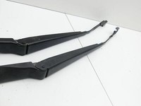 Opel Astra J 12-18 2x Scheibenwischer Wischarm Vorne Opel Astra J 12-18 02.10.2014 gebraucht Vorschau 4