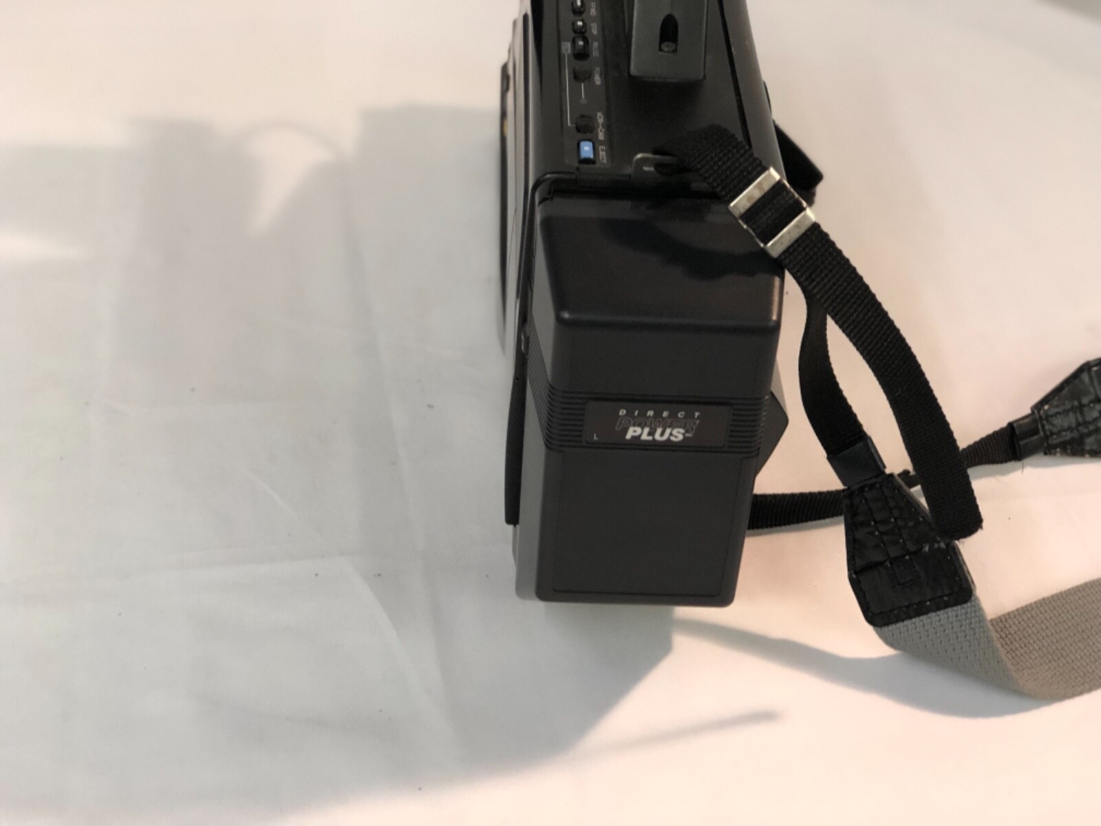SEARS FULL SIZE VHS MOVIE SOLID STATE CCD  CAMCORDER & RECORDER 6X ZOOM AF