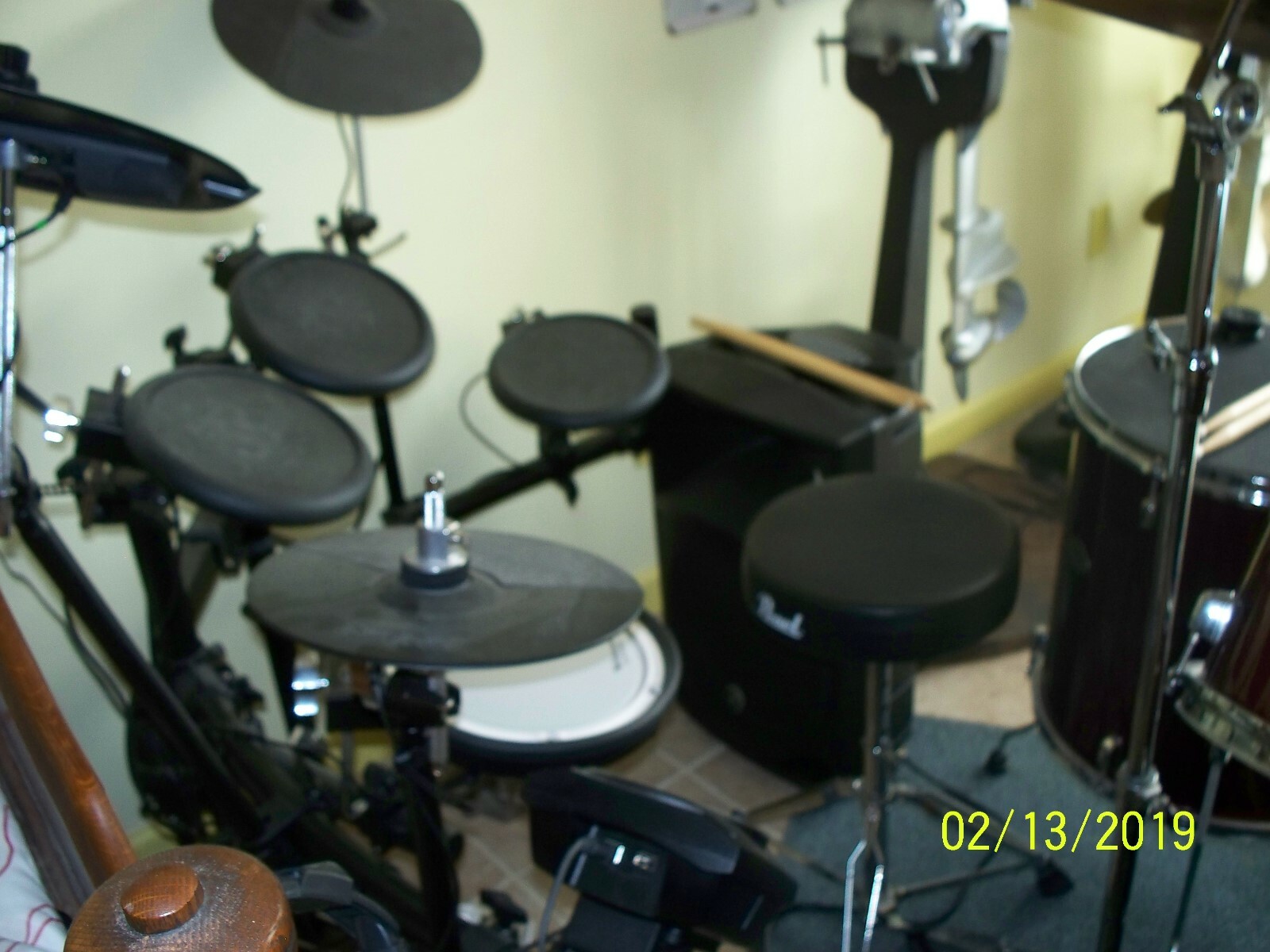 Pearl Drums & Roland TD-11 Electronic Drums