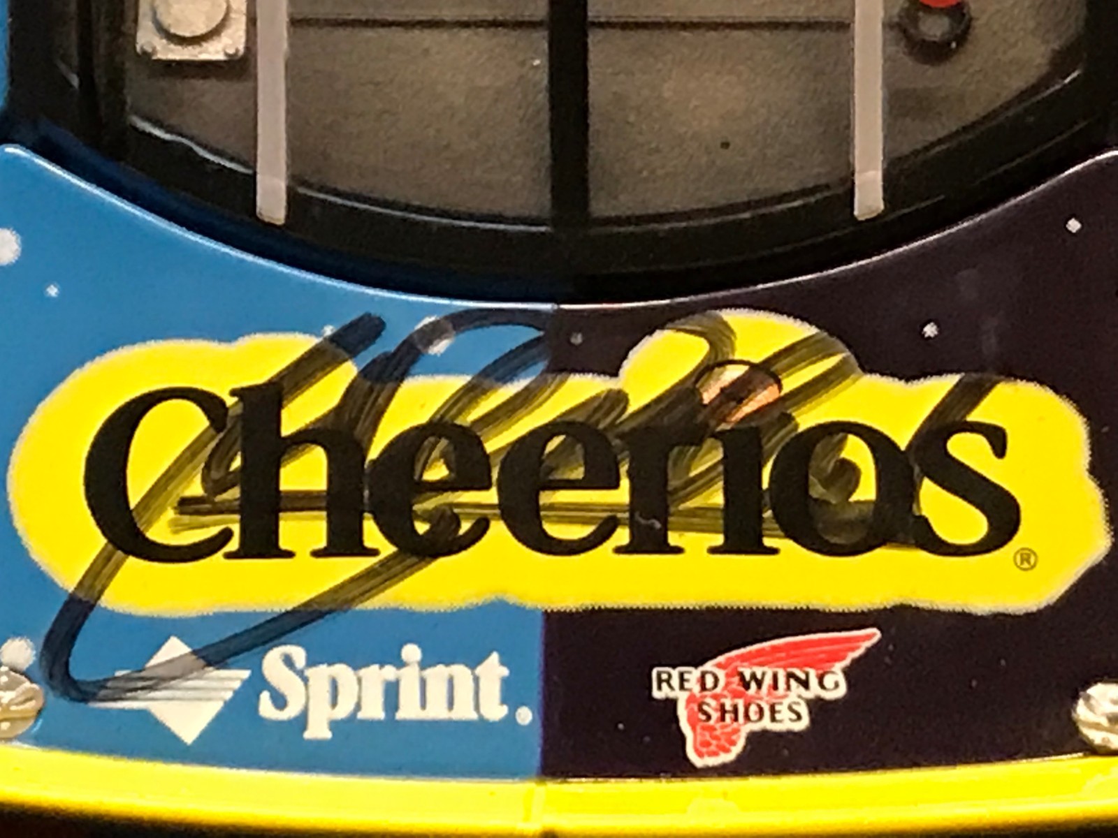 SIGNED by Richard Petty, John Andretti and Star Wars actor Temuera Morrison