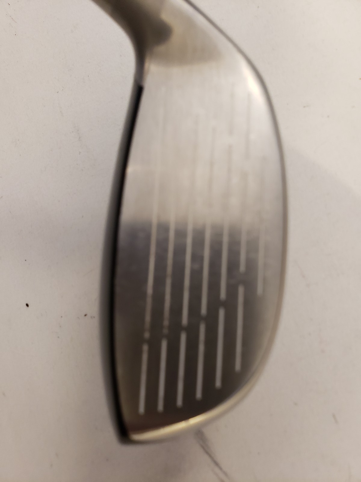 Used Cleveland HiBore XLS - 3 Hybrid 22* - Fujikura Fit-On Gold - Stiff - RH