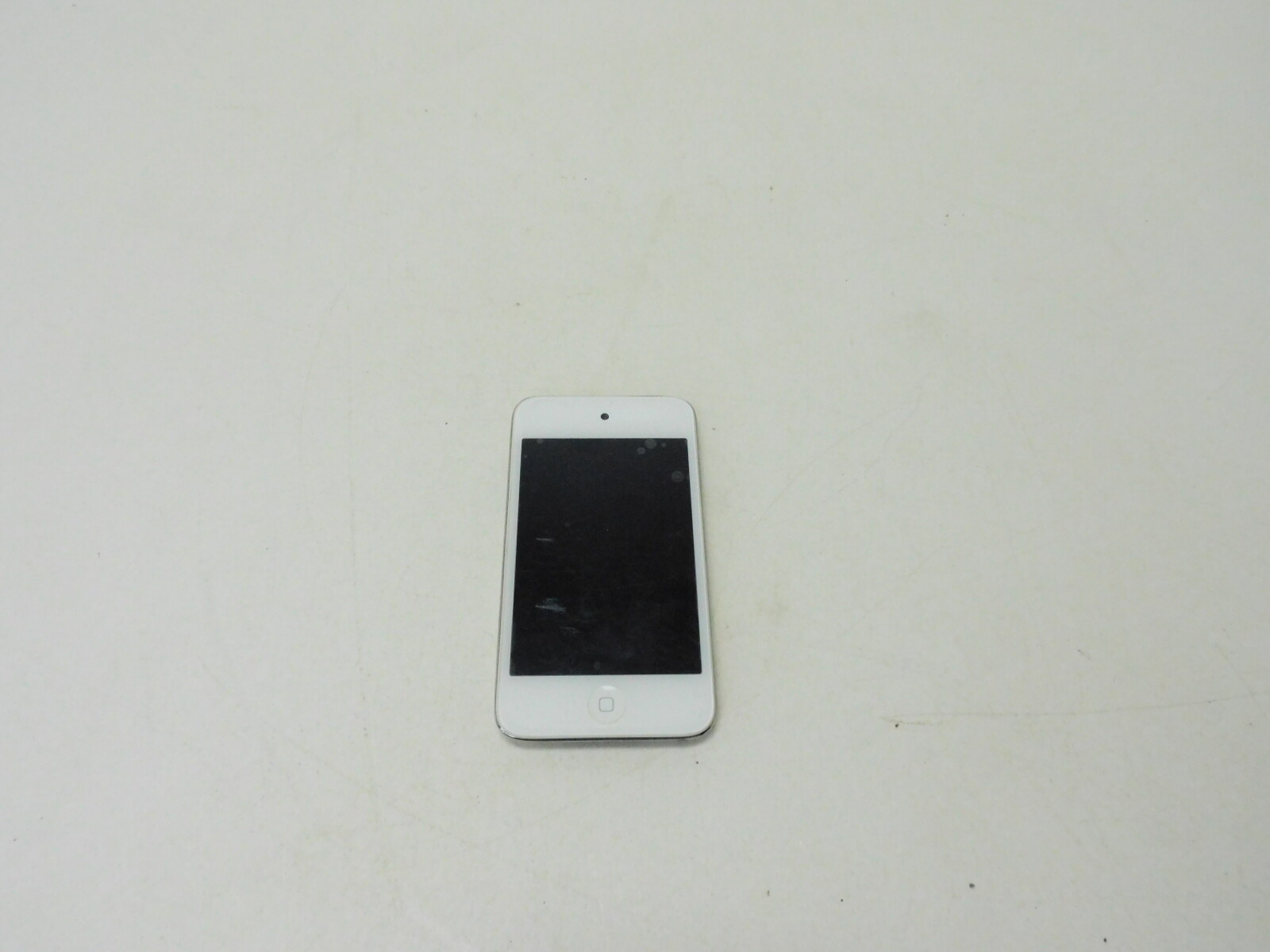 Apple iPod Touch 4th Generation - White/Silver 16 GB Music
