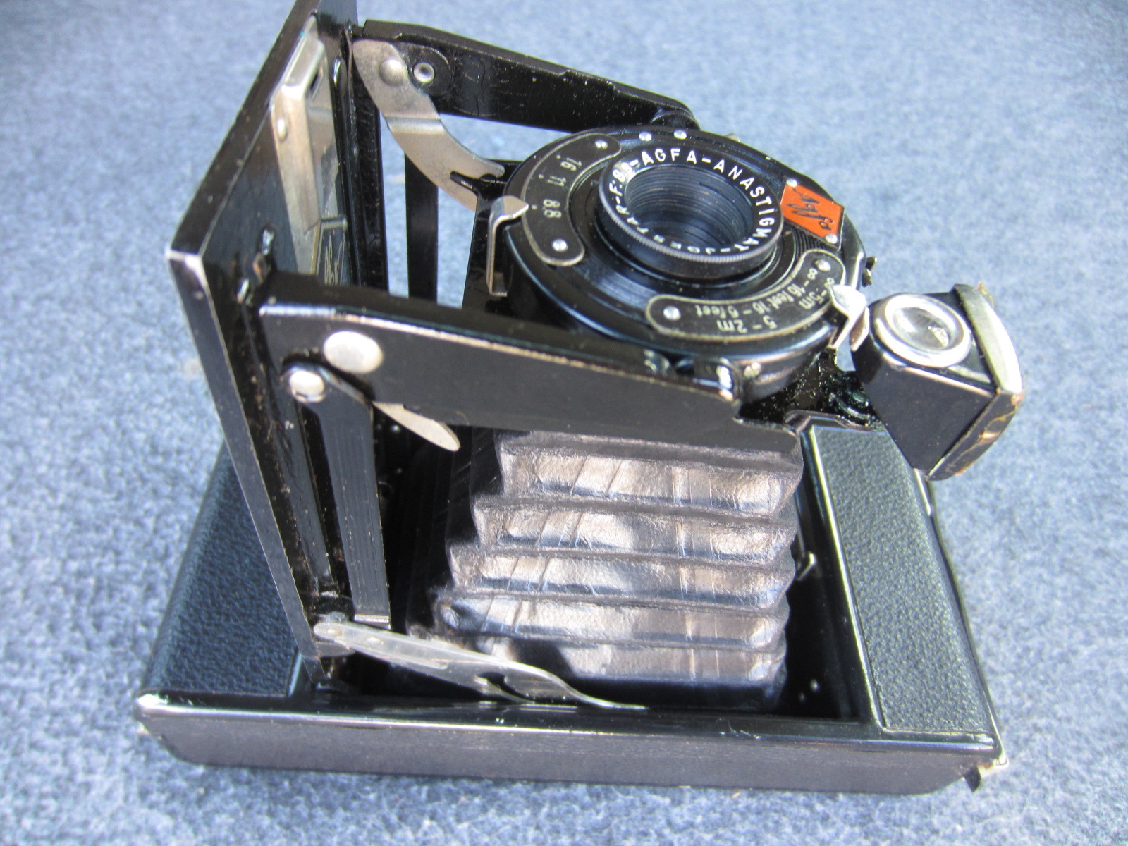 AGFA - Bellows Camera with Original Leather Case