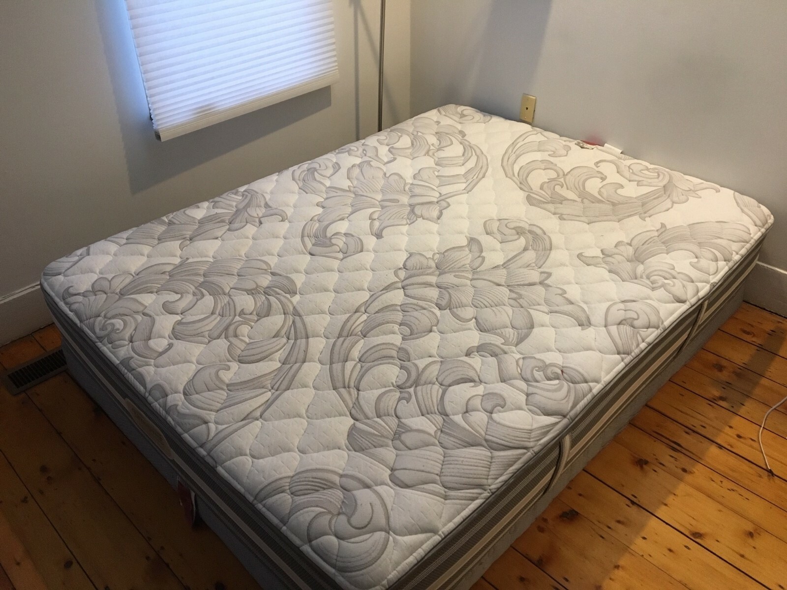 Beautyrest Recharge World Class Salem Luxury Firm Pillow Top Twin
