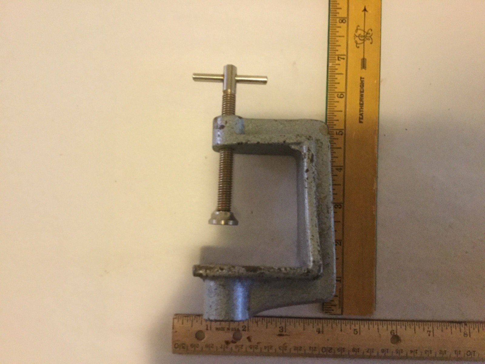 Vintage Table Top Clamp fits up to 2-1/2” table.Holds 3/8 Threaded Rod
