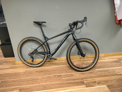 マウンテンバイク　TREK Stache 7　Mサイズ　限定販売モデル Stache 7 - Trek Bikes