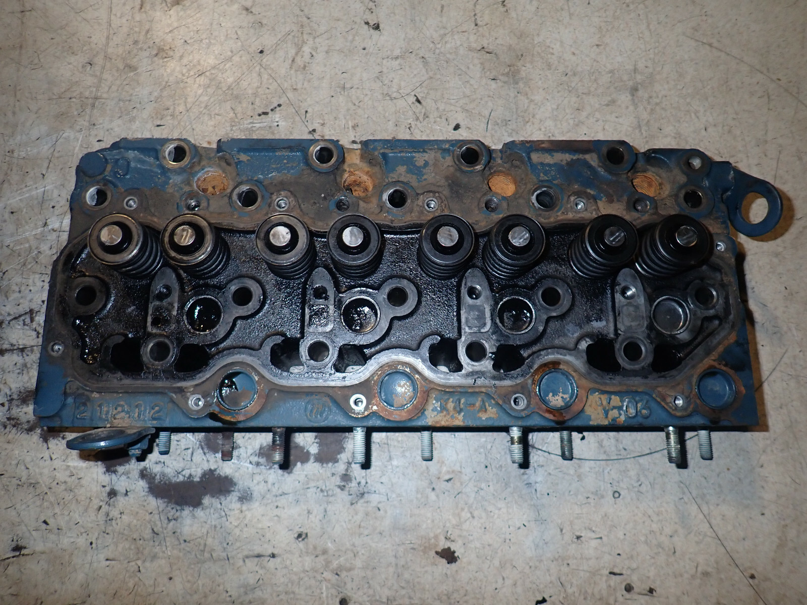 Kubota V2003 M-ET02 Diesel Engine Cylinder Head 4 Cylinder