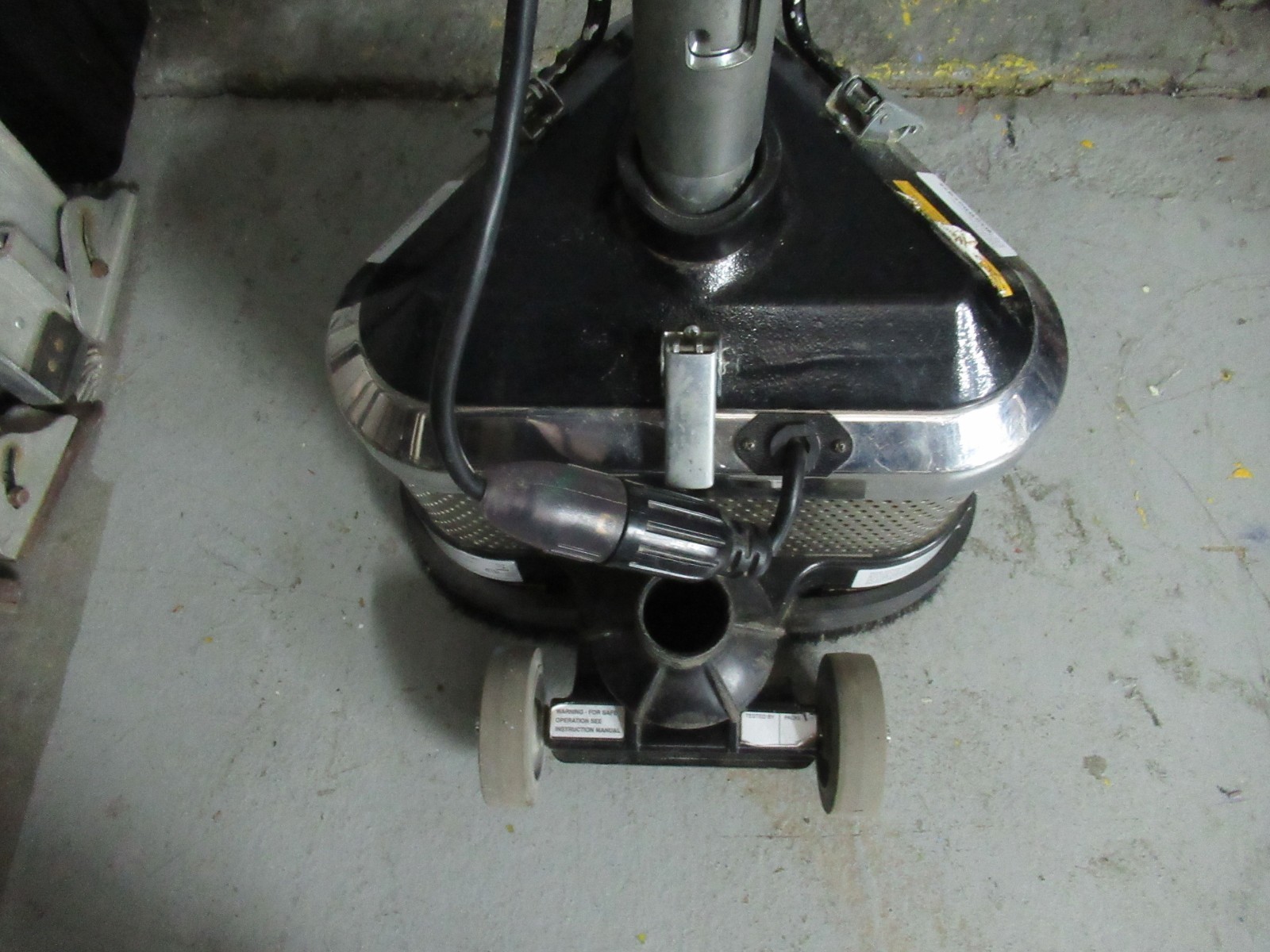 CLARKE EZ-SAND 115V HDTR 3-DISC ORBITAL FLOOR SANDER PRE-OWNED (LOCAL PICK-UP)