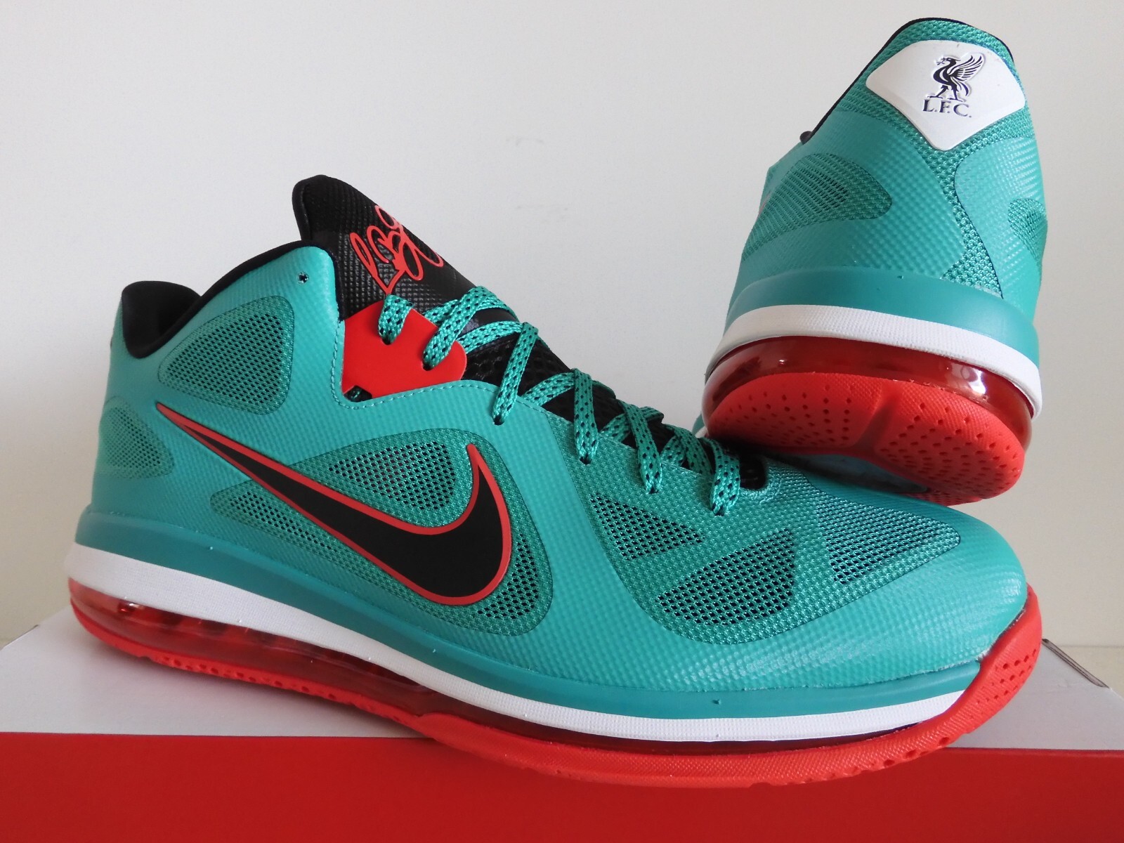 NIKE LEBRON IX 9 LOW 