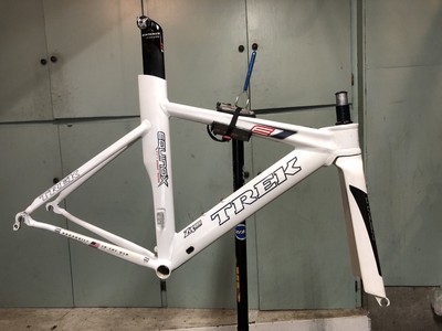 trek equinox tri series e7