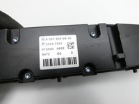Mercedes E350 A207 10-13 Schalter Sitzheizung Gurtgeber Kopfstützenverstellung PDC-Off Mercedes E350 A207 10-13... Vorschau 6