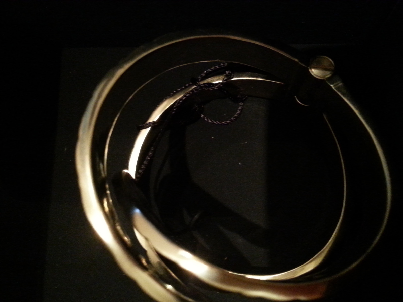 Pre-owned Chanel Pearls Braclet- EXCELLENT condition