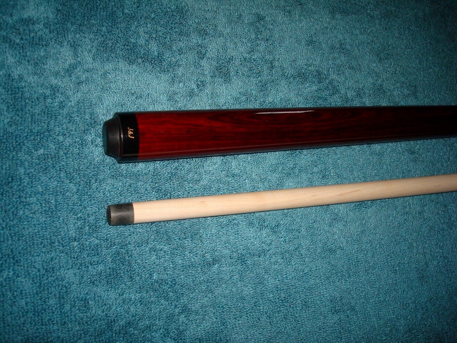 J&J Break Jump Pool Cue, Rosewood Cue