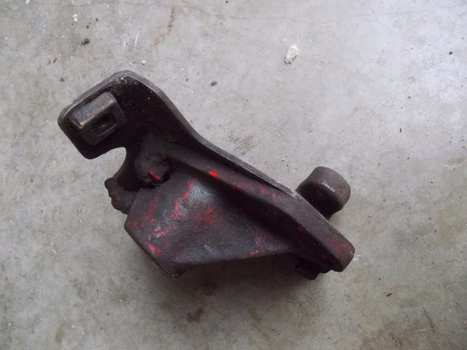 Farmall H Early SH tractor Original IH steering support bracket mount mounts