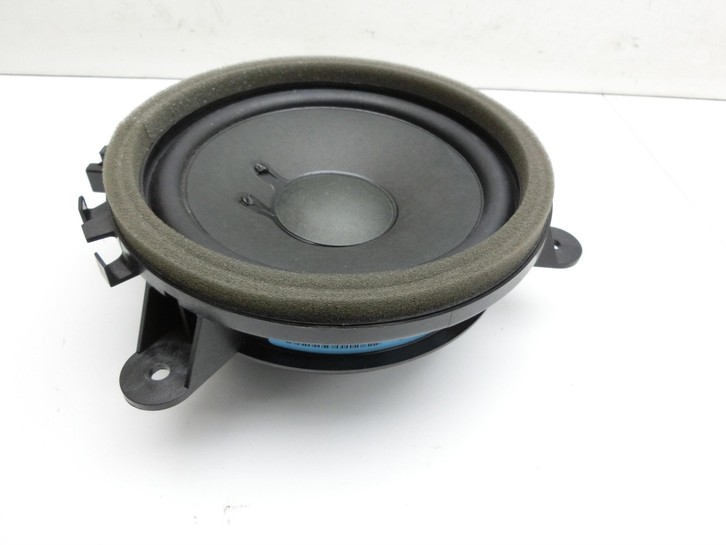 Volvo V70 135 07-13 Kombi Lautsprecher Rechts Hinten Volvo V70 135 07-13 17.06.2010 30657445 gebraucht Vorschau 2