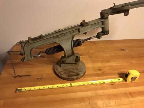 Vintage Remington/Chamberlin Blue Rock Clay Pigeon Skeet Trap Shooting Thrower