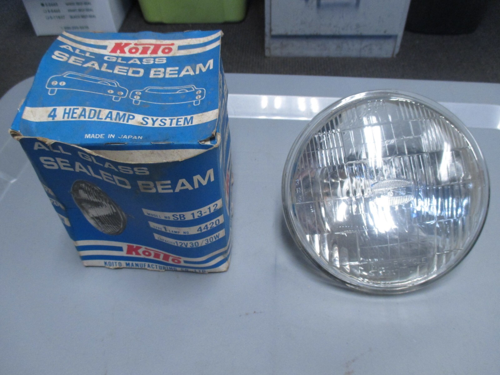 kotominton ☻ Vintage NOS Koito 12V 30/30W Glass Sealed Beam Headlight