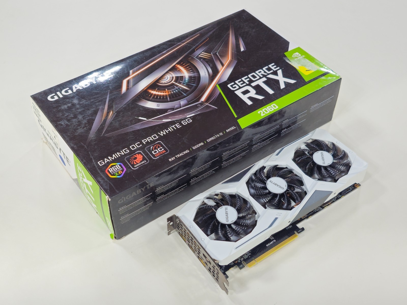 GIGABYTE GeForce RTX 2060 GAMING OC PRO WHITE 6GB 6G 192-bit GDDR6
