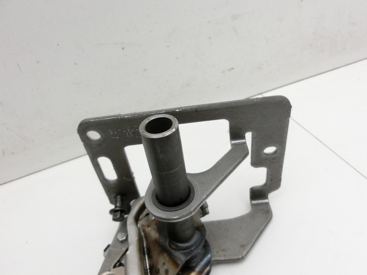 Volvo C70 542 06-09 Handbremshebel Hebel für Handbremse Bremshebel Volvo C70 542 06-09 01.06.2007 4M51-2780-CE gebraucht Vorschau 2