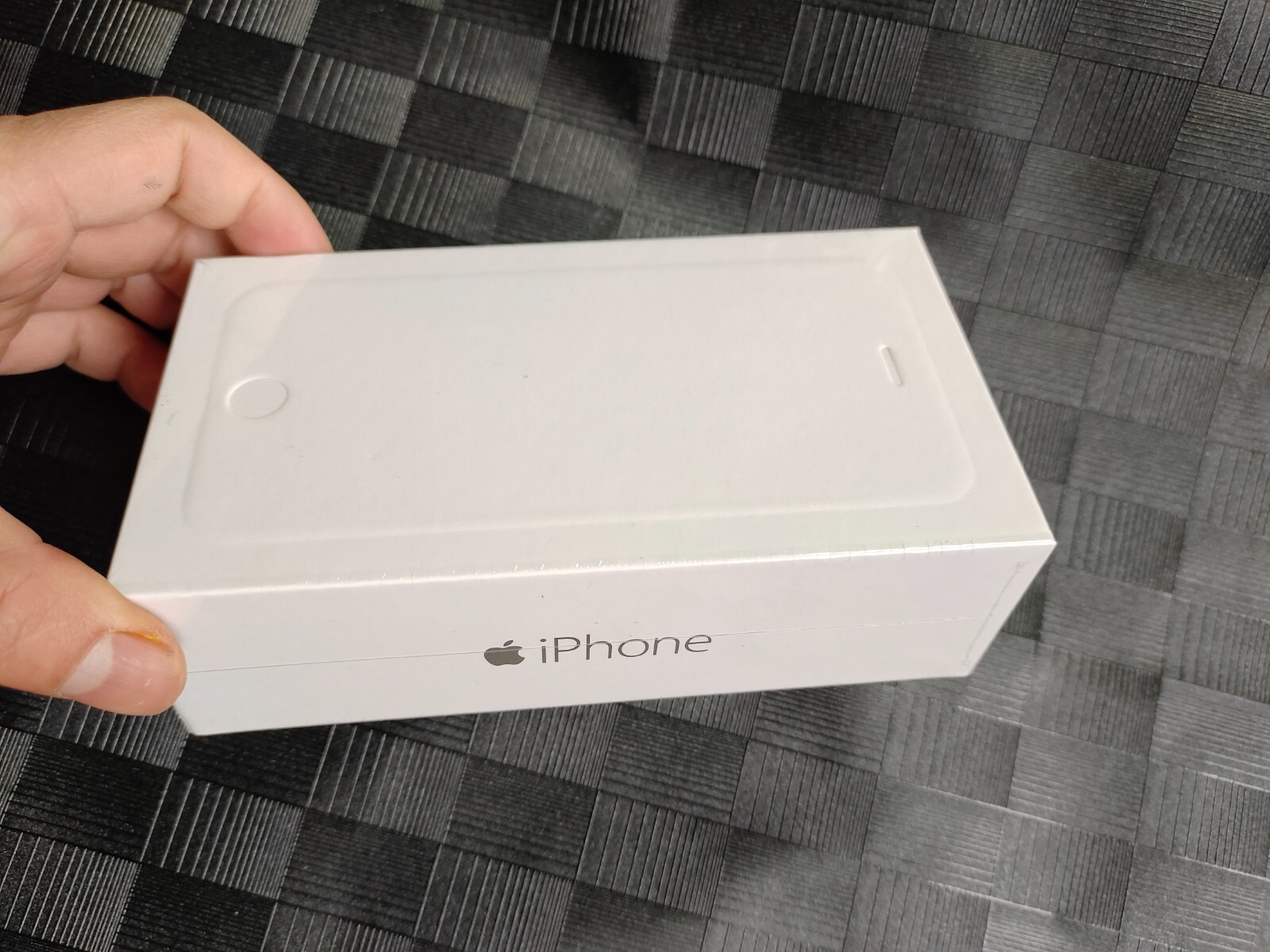 iPhone6 ゴールド Apple iPhone 6 - 16GB - Gold (Verizon) A1549 (CDMA + GSM