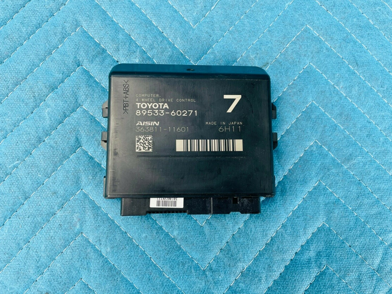 Lexus GX460 4 Wheel Drive Control Module 89533-60271 2014