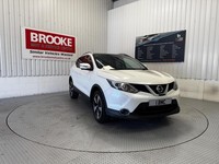 2017 Nissan Qashqai 1.2 DIG-T N-Connecta 2WD Euro 6 (s/s) 5dr HATCHBACK Petrol M