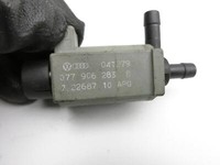 Audi A8 D3 4E qu 02-05 4,2 246KW Magnetventil Pos.3 Audi A8 D3 4E qu 02-05 21.02.2005 077906283B 7.22687.10 gebraucht Vorschau 4