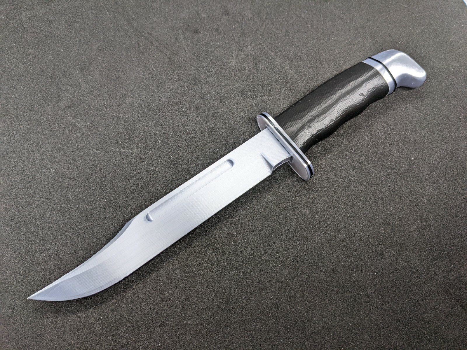 scream BUCK120 ナイフ s-l400.jpg