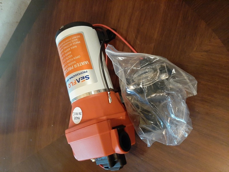 Pompe Auto Amorcante 17l/M 12v