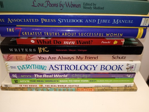 Lot of 19 Women's Interest /Men /Astrology/Love Poems/DICT/THESAURAS/NYC GUIDE