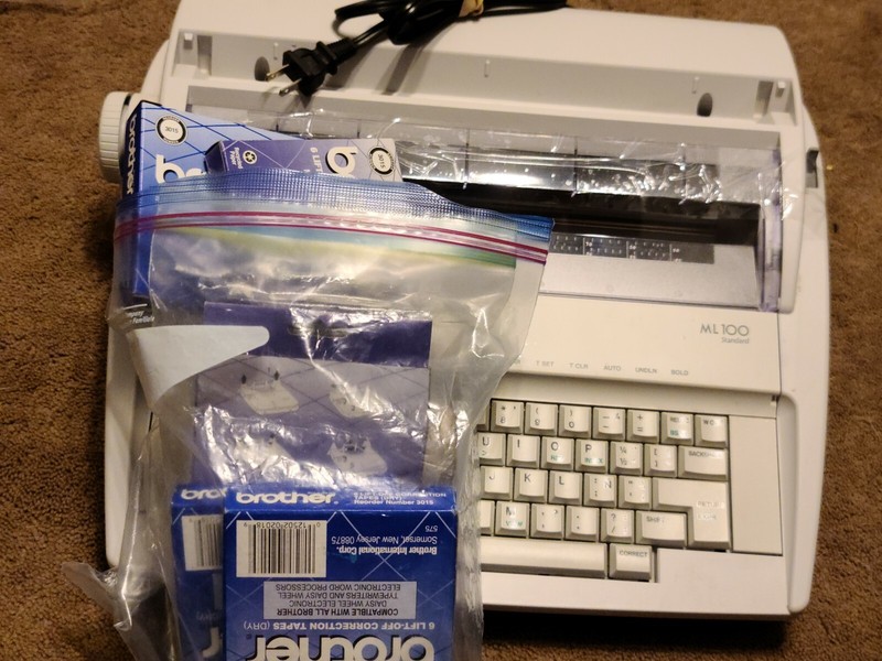 1980 Brother 100 Correction on the Typewriter Database