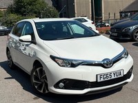 Toyota Auris 1.2 VVT-i Design Euro 6 (s/s) 5dr Petrol Manual