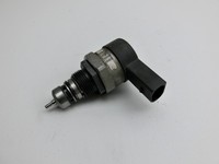 VW Touareg 7P 10-14 3,0 180KW Kraftstoffdrucksensor Railsensor VW Touareg 7P 10-14 11.10.2011 057130764AE gebraucht Vorschau 2