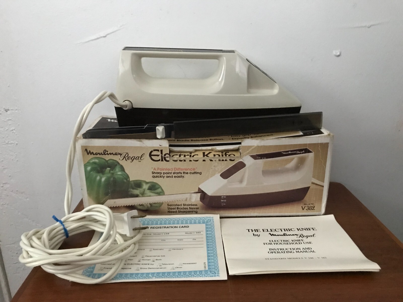 Vintage Moulinex Regal Electric Knife Model V 382