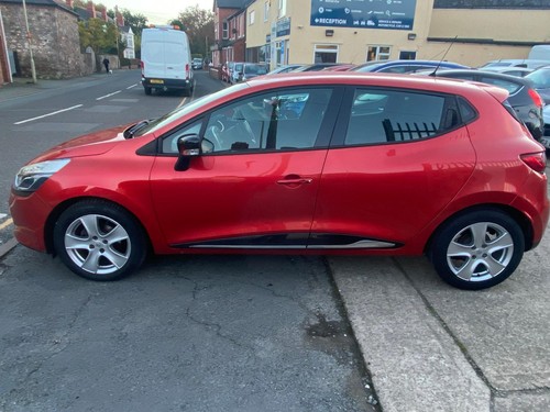 Renault Clio image