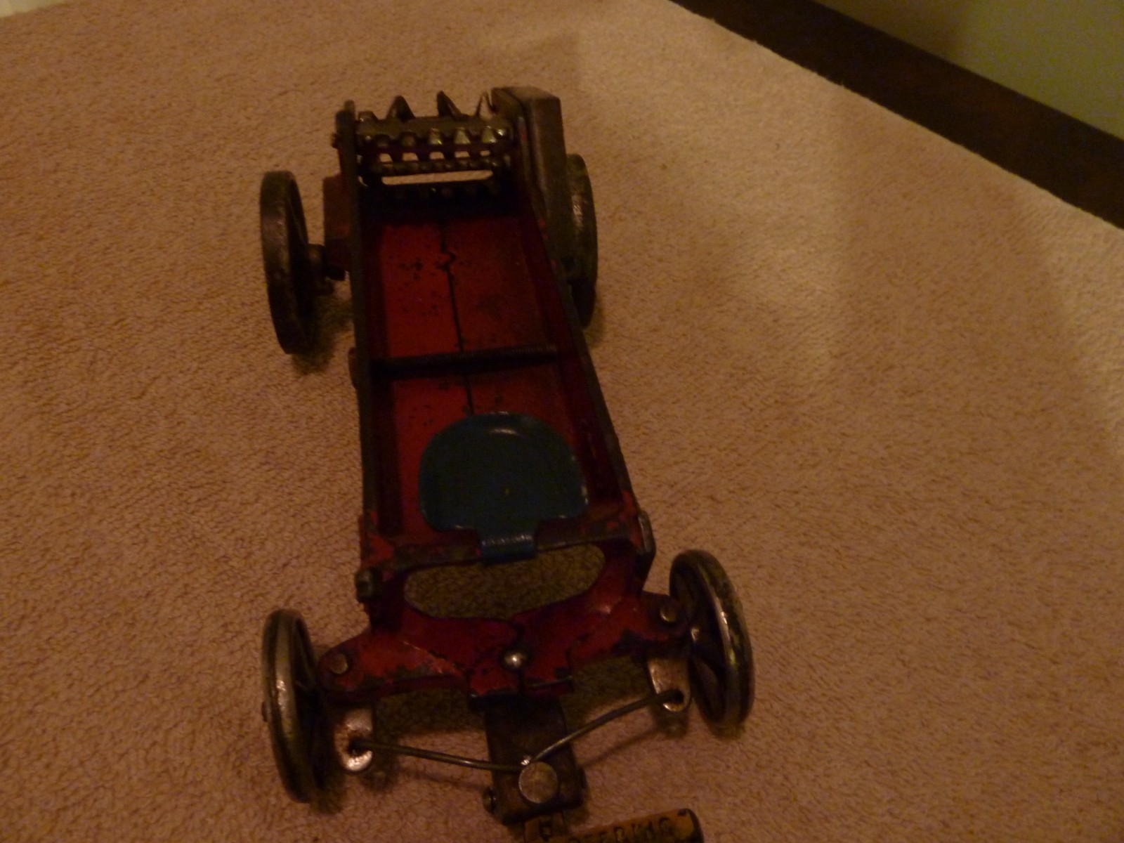 Arcade McCormick Deering Horse Drawn Spreader Nickel Wheels 14