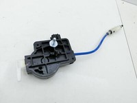 Lexus IS II 220d 05-13 Tankdeckel Stellmotor Tankklappenmotor Lexus IS II 220d 05-13 30.04.2007 gebraucht Vorschau 4