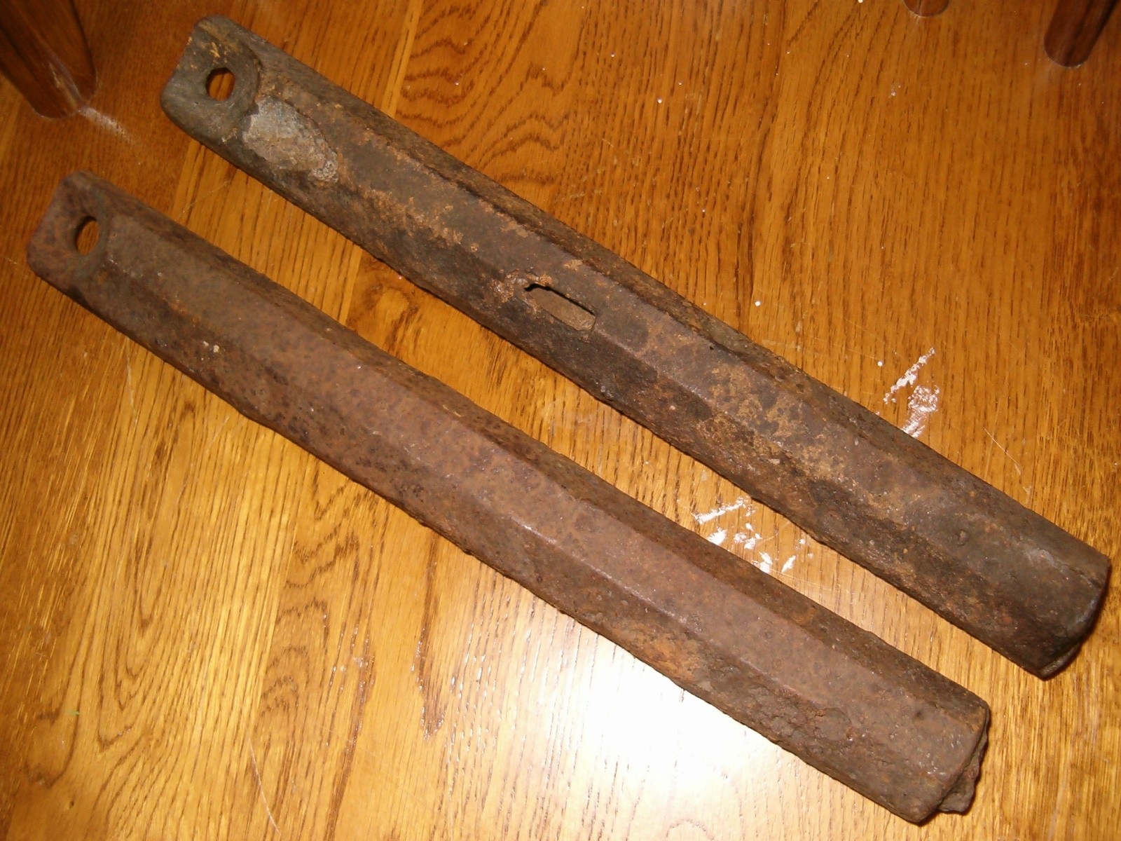 Lot of 2 ANTIQUE CAST IRON DOUBLE HUNG WINDOW SASH COUNTER WEIGHTS 6 LB POUNDS +