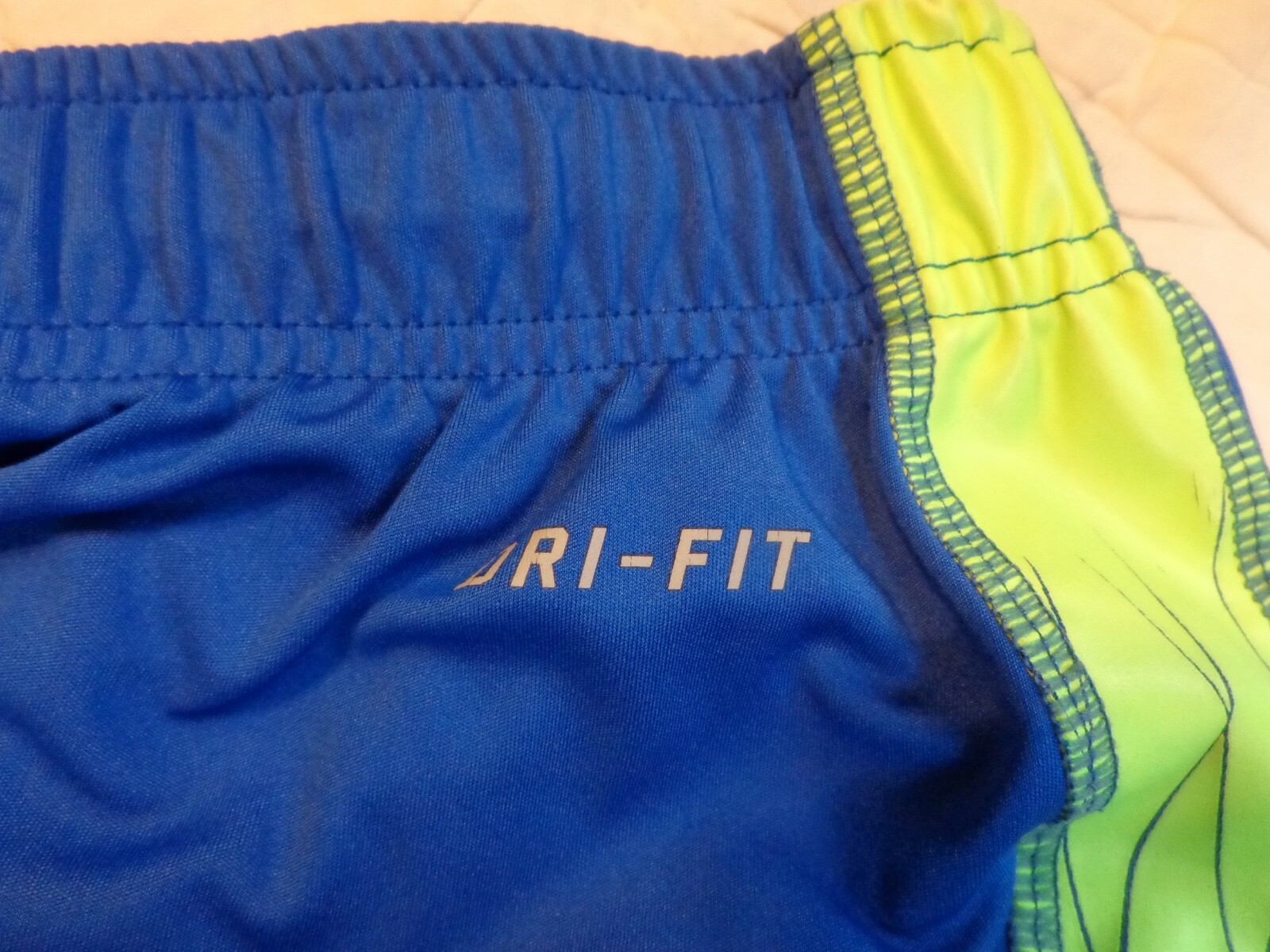 NWOT DRI FIT BASKETBALL SHORTS,XL MEN,11