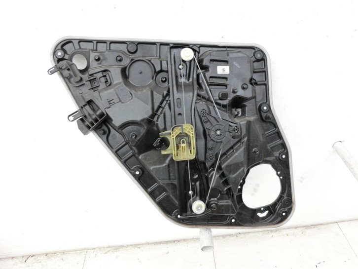 Mercedes W177 A200d 18-22 Lim Fensterheber o. FH-Motor Hinten Rechts Mercedes W177 A200d 18-22 12.07.2019... Vorschau 5