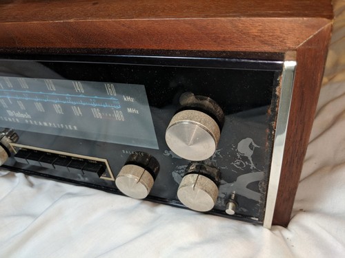 MCINTOSH MX-112 PREAMP & AM FM TUNER W/Walnut Wood Cabinet MX112 Located in Ct