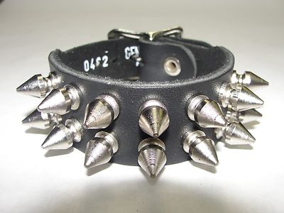 GINZI leather spike braceletブレスレット スパイク Skeleteen Punk Leather Spike Bracelet - Leather Cuff Biker