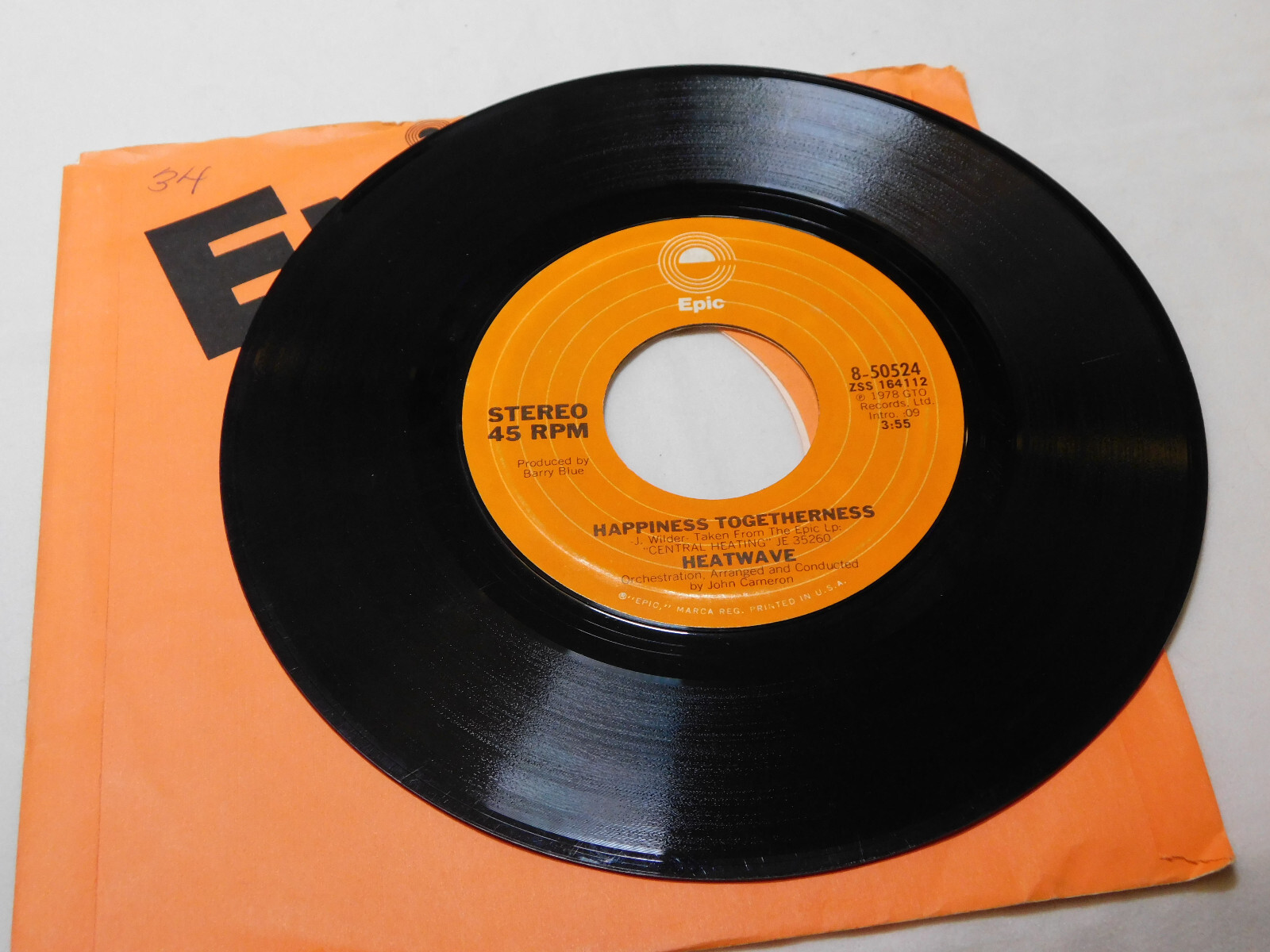 HEATWAVE THE GROOVE LINE / HAPPINESS TOGETHERNESS 45 RPM