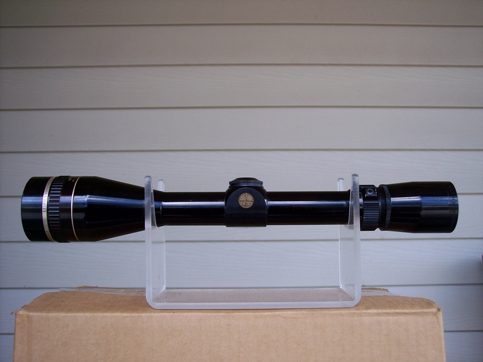 Leupold Vari X-III 3.5-10x40mm A.O. Gloss Vintage Scope 1981 Leupold Vari X-III 3.5-10x40mm A.O. Gloss Vintage Scope 1981