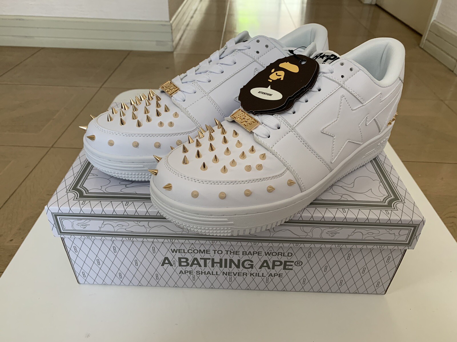 studded bapesta low