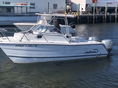 2001 prokat fishing boat, walk around, twin fuel injected130 Honda’s, trailer