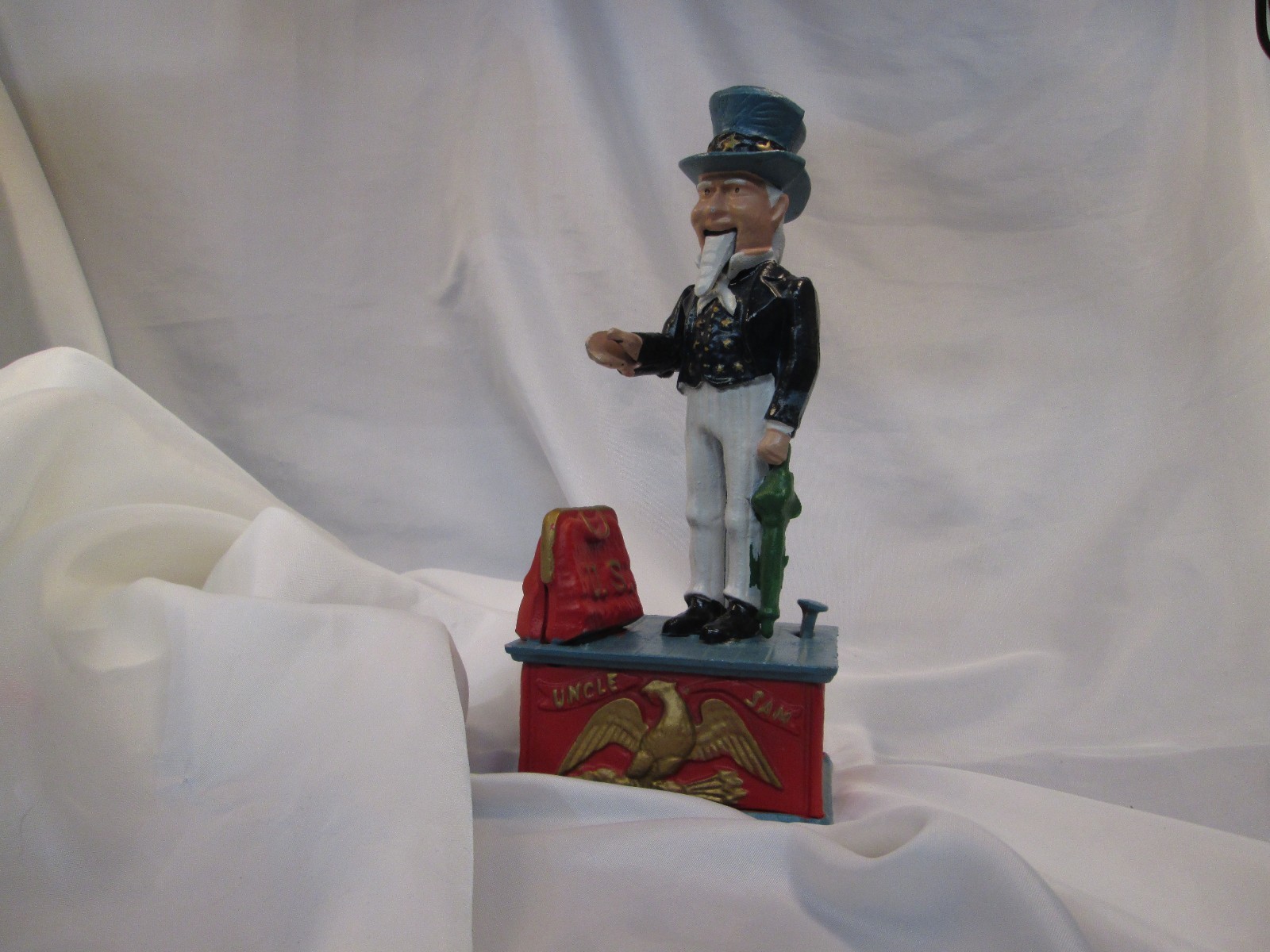 Vintage Reproduction Uncle Sam  Mechanical Iron Metal Bank