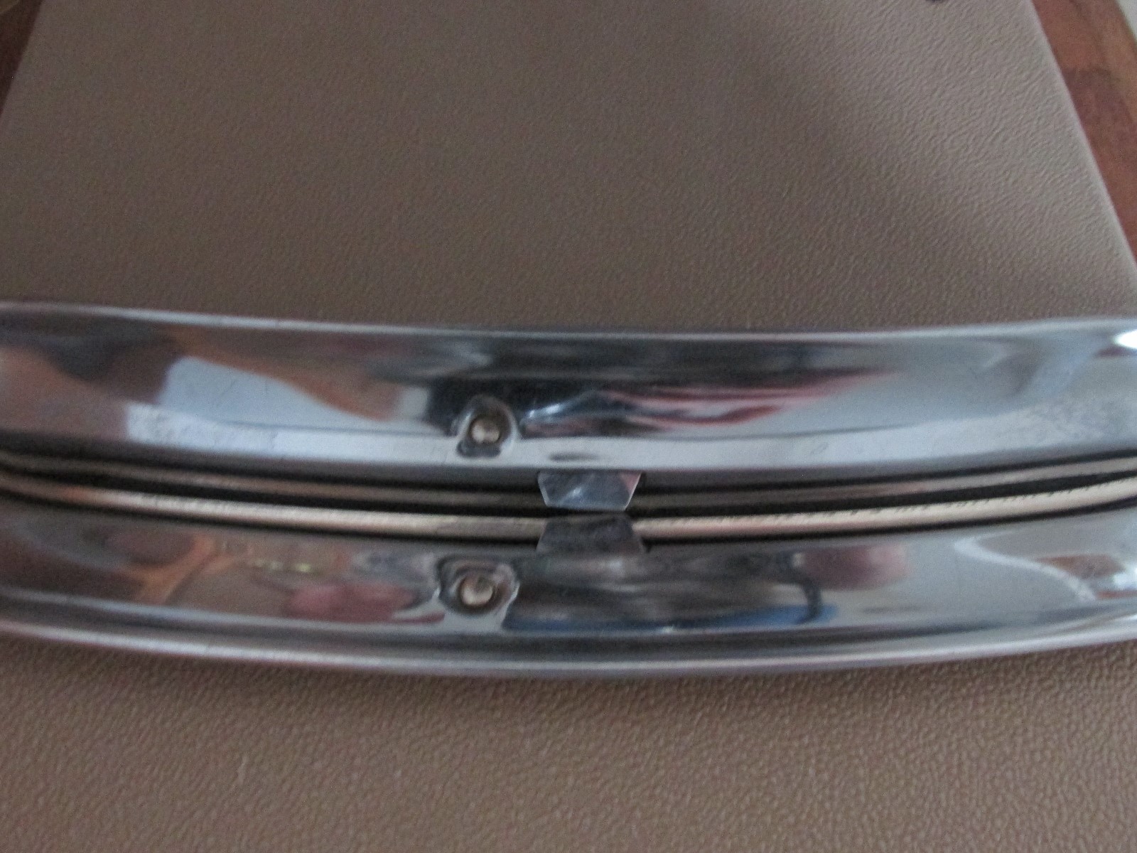 vintage retro chrome lincoln beautyware cake carrier w/locking lid