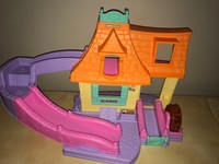 belle's klip klop cottage