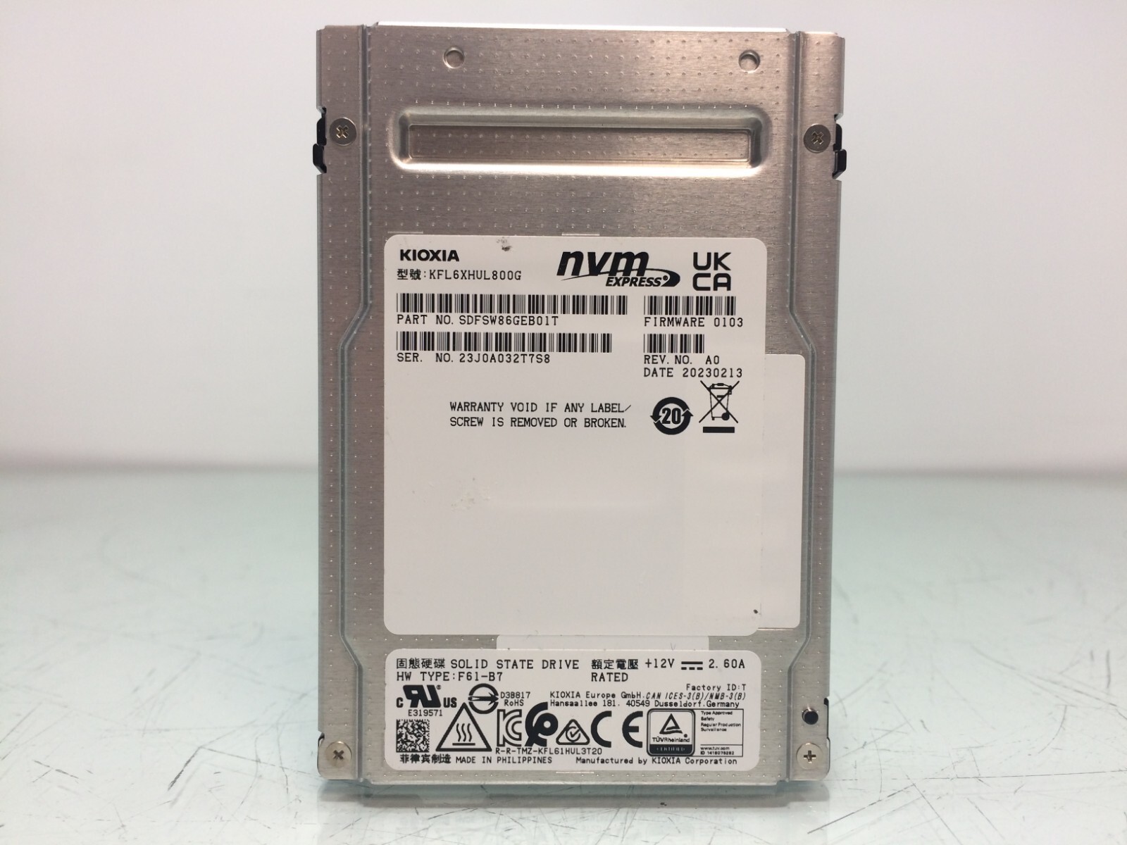 Kioxia KFL6XHUL800G FL6 Series 800GB 2.5 Kioxia KFL6XHUL800G FL6 Series 800GB 2.5